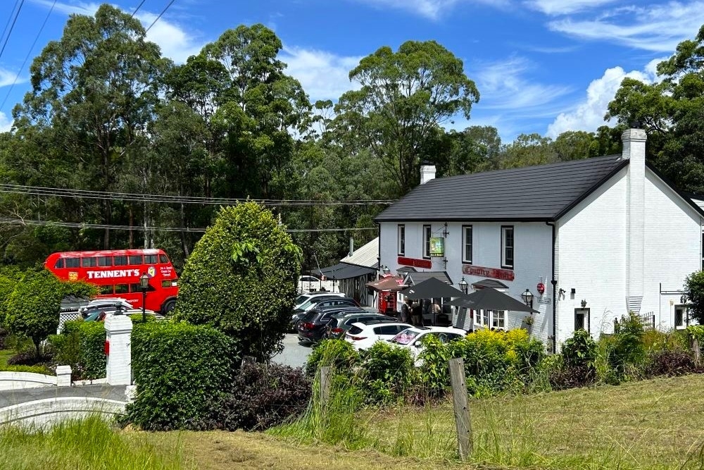 Exterior of the Fox & Hounds Country Inn, Wongawallan