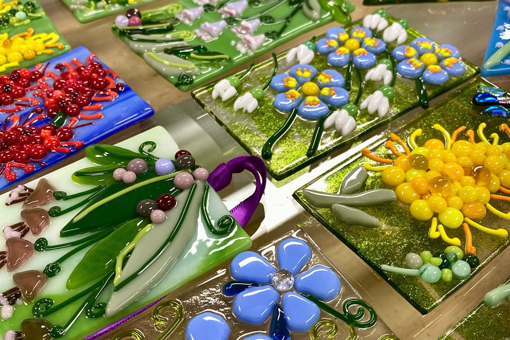 Fused-glass-florals