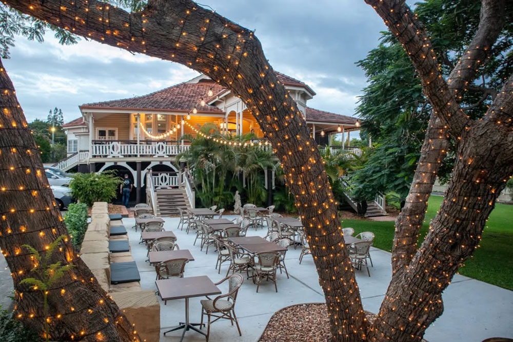 Exterior of Grays Bar Restaurant