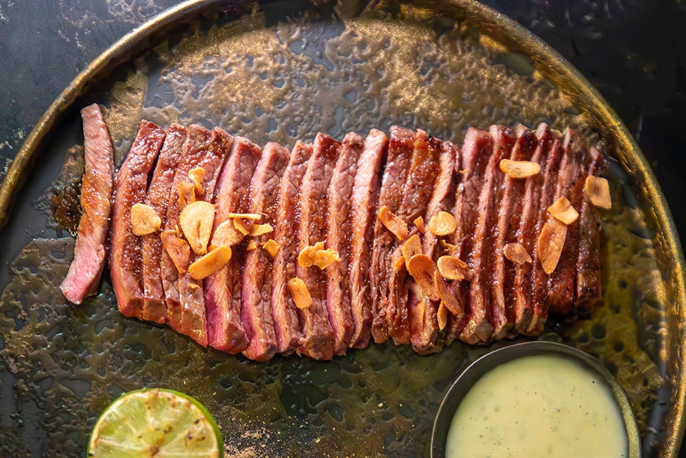Senku wagyu sirloin at Hideki