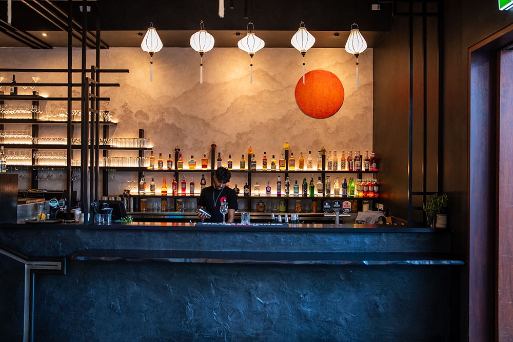 Bar at Hizola's Kitchen & Bar