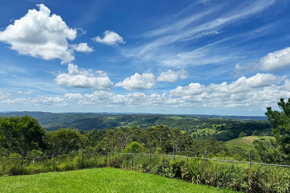 Howells Knob Lookout, Reesville, Sunshine Coast Hinterland, Maleny, Queensland, Glass House Mountains views, 360 degree vistas
