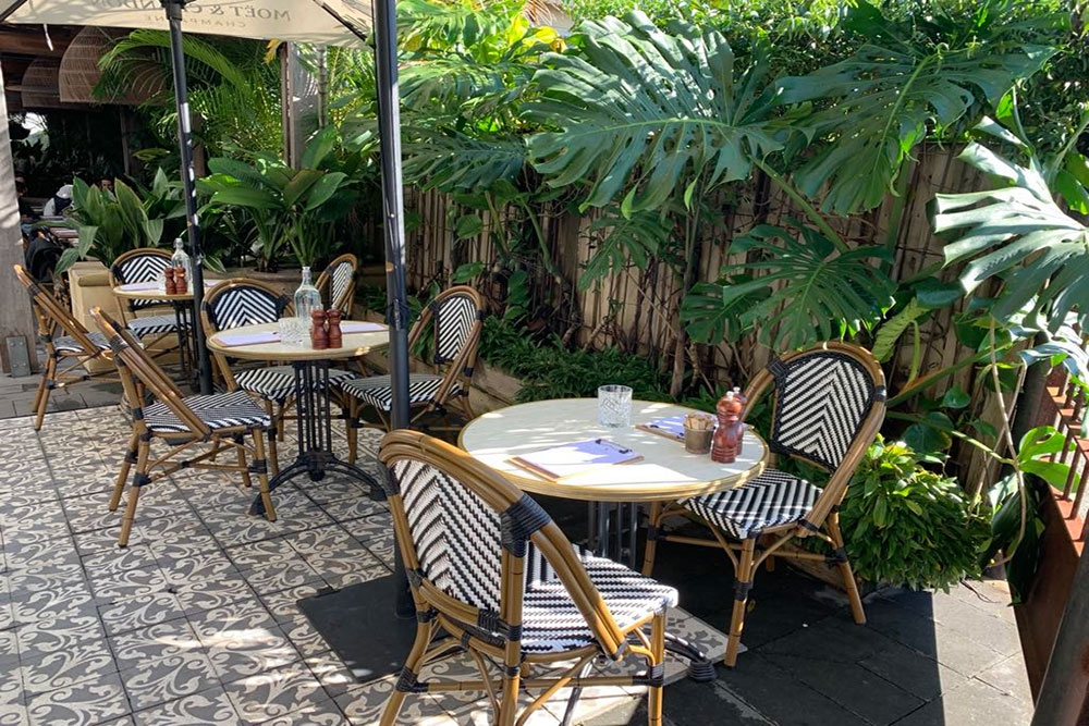 Courtyard seating at Hunter & Scout Graceville