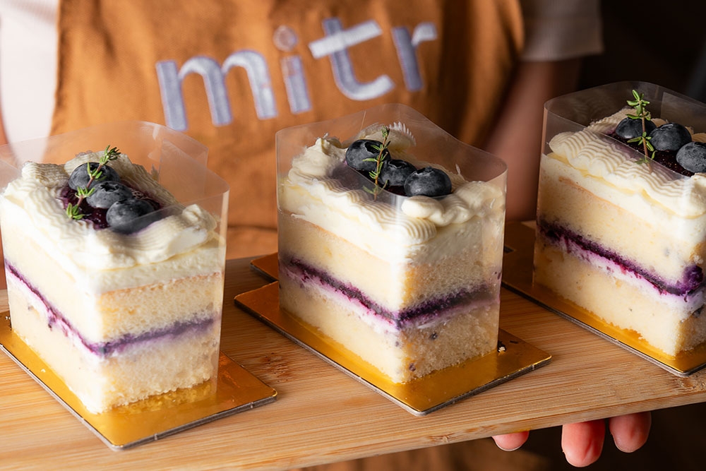 Tray of cakes at Mitr Dessert House Brisbane CBD