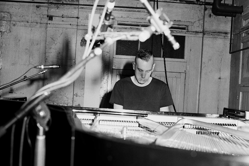 Josh Cohen does Radiohead for Solo Piano II
