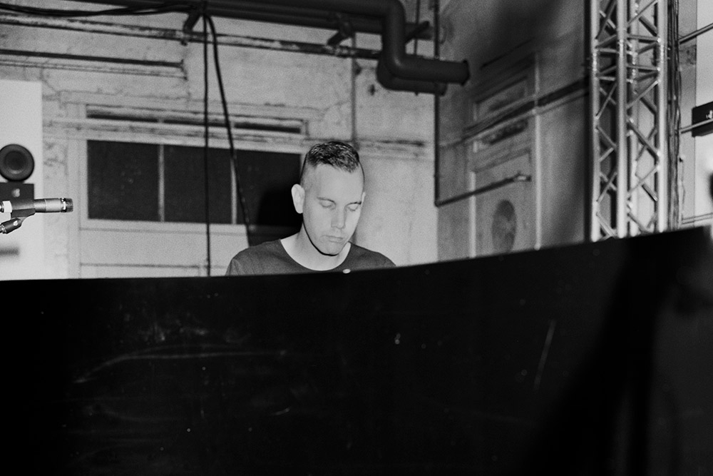 Josh Cohen does Radiohead for Solo Piano II
