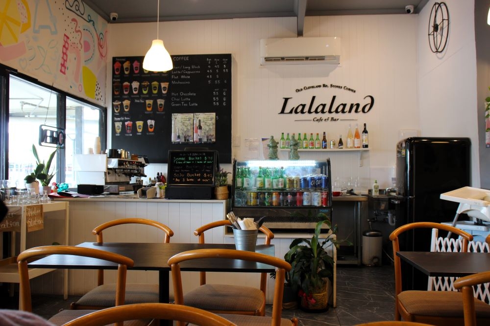 Lalaland Korean Cafe 