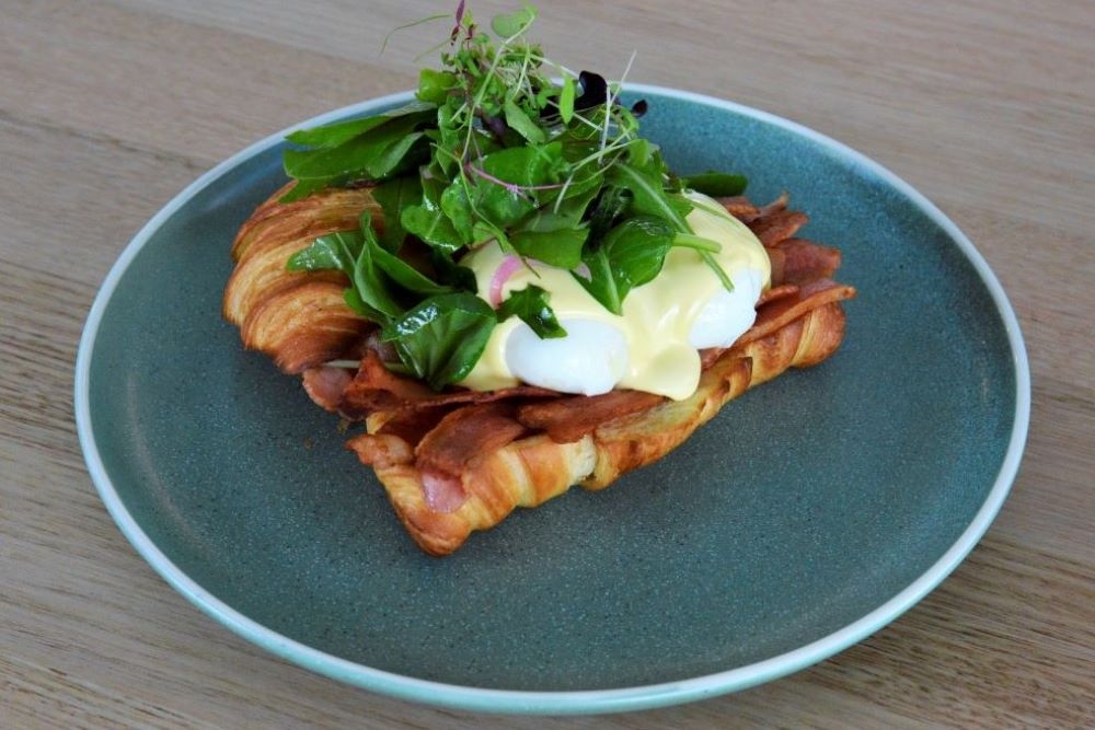 Food on a plate at The Laneway Green, Springwood, cafe 
