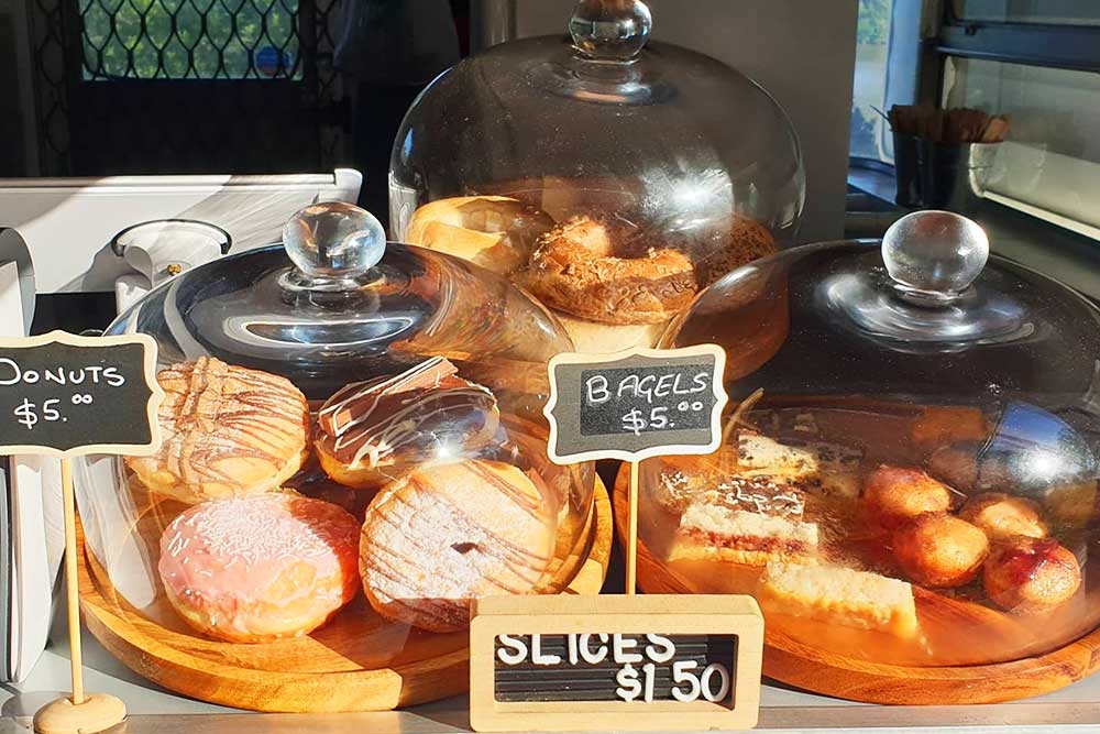 Licketysplit Cafe, Jindalee