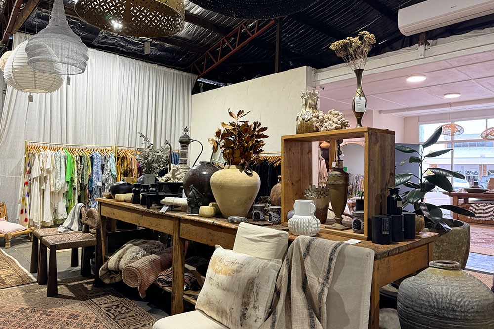 Maple Haus, Maleny, Sunshine Coast Hinterland, women's fashion, furniture, ladies wear, menswear, timber, bespoke interior design