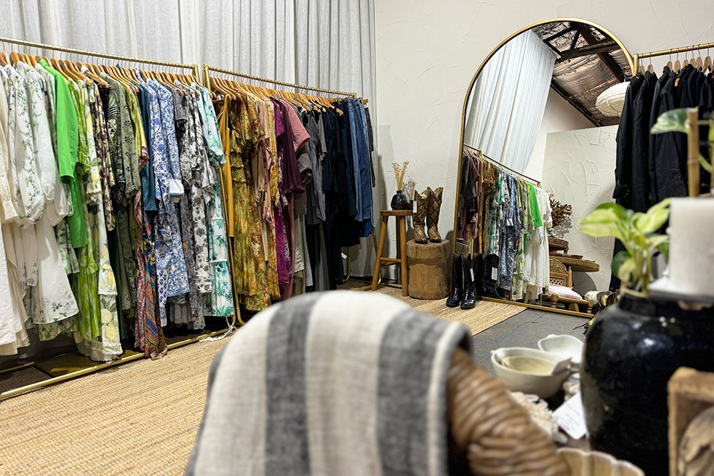 Maple Haus, Maleny, Sunshine Coast Hinterland, women's fashion, furniture, ladies wear, menswear, timber, bespoke interior design
