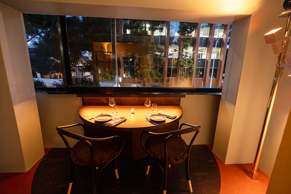 Sunroom dining nook at Marlowe