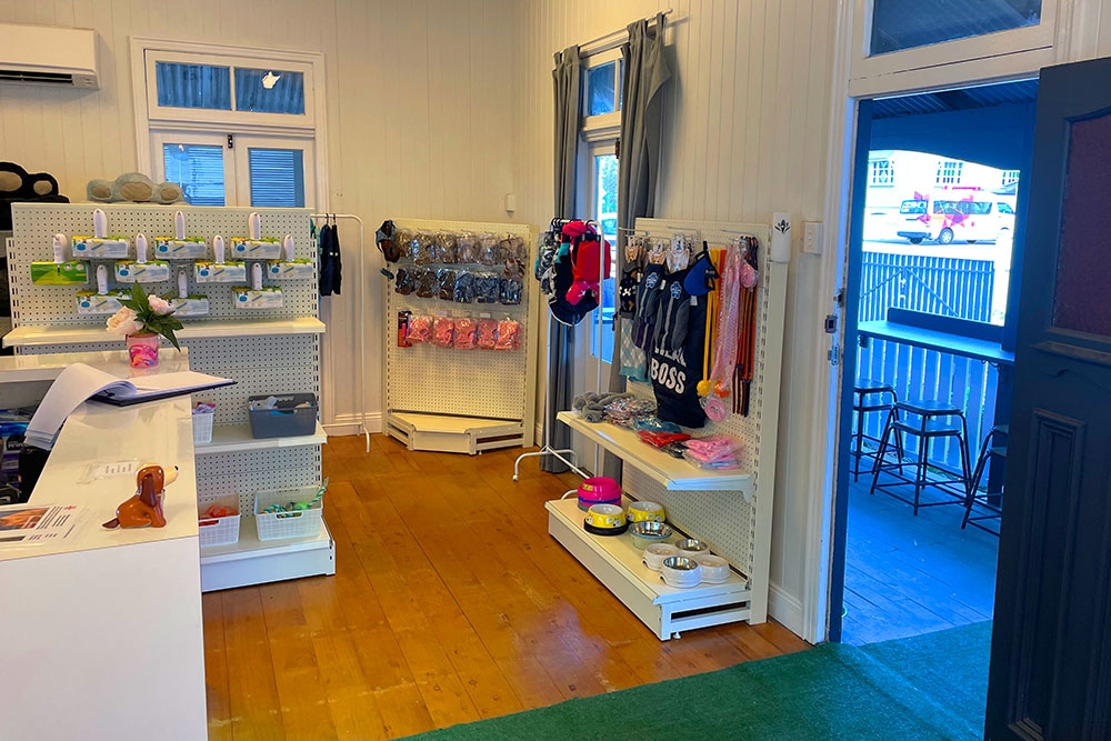 Mela's Doggy Day Spa & Pet Retreat
