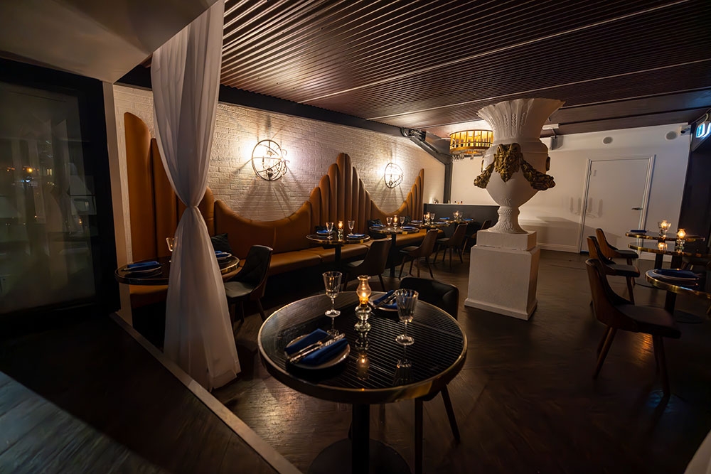 Private dining room at Miss Manhattan Newstead