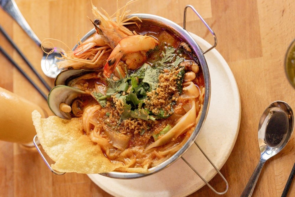 Sizzling hotpot at New Season Asian, Brisbane 