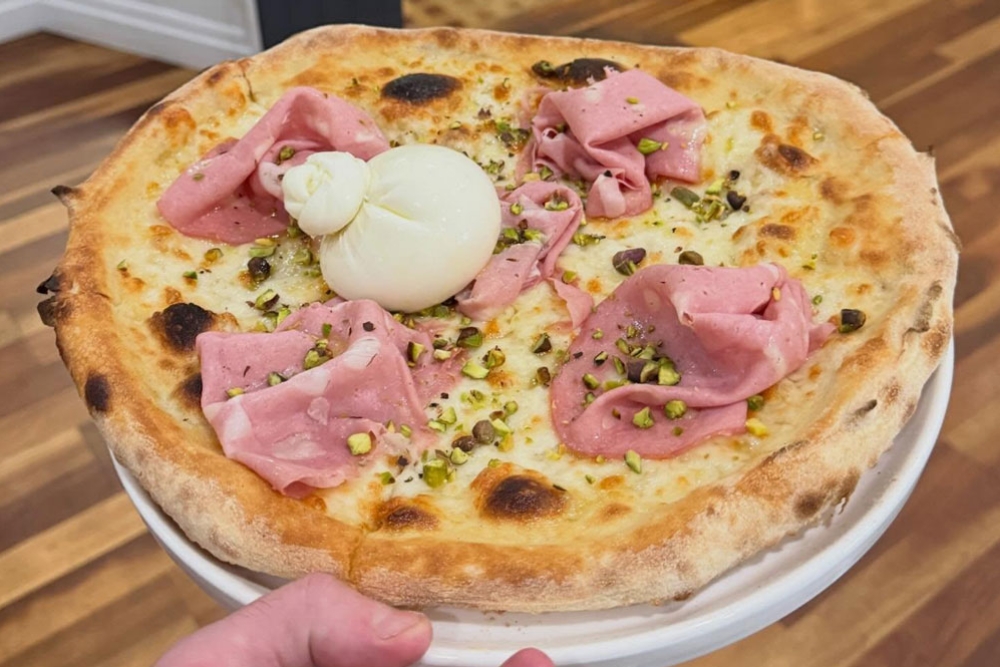 Pizza dish
