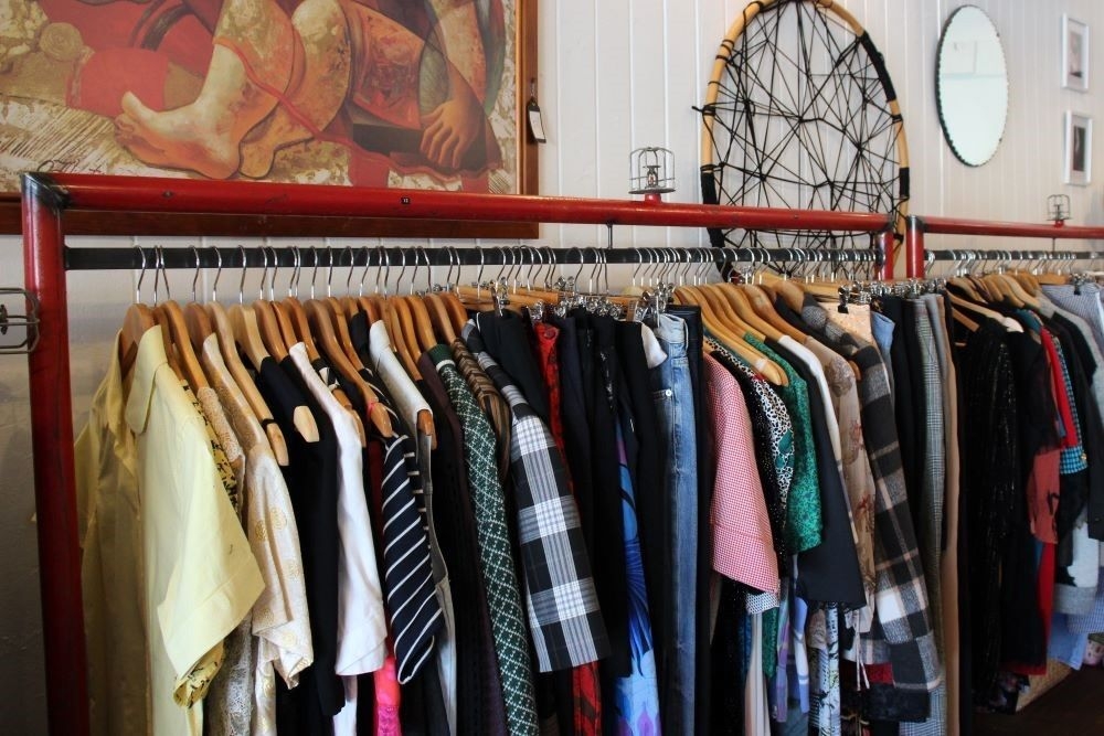 Peachy Preloved Vintage 