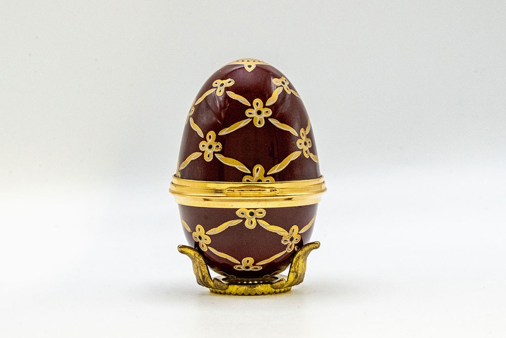 Decorative eggs Anonymous collector