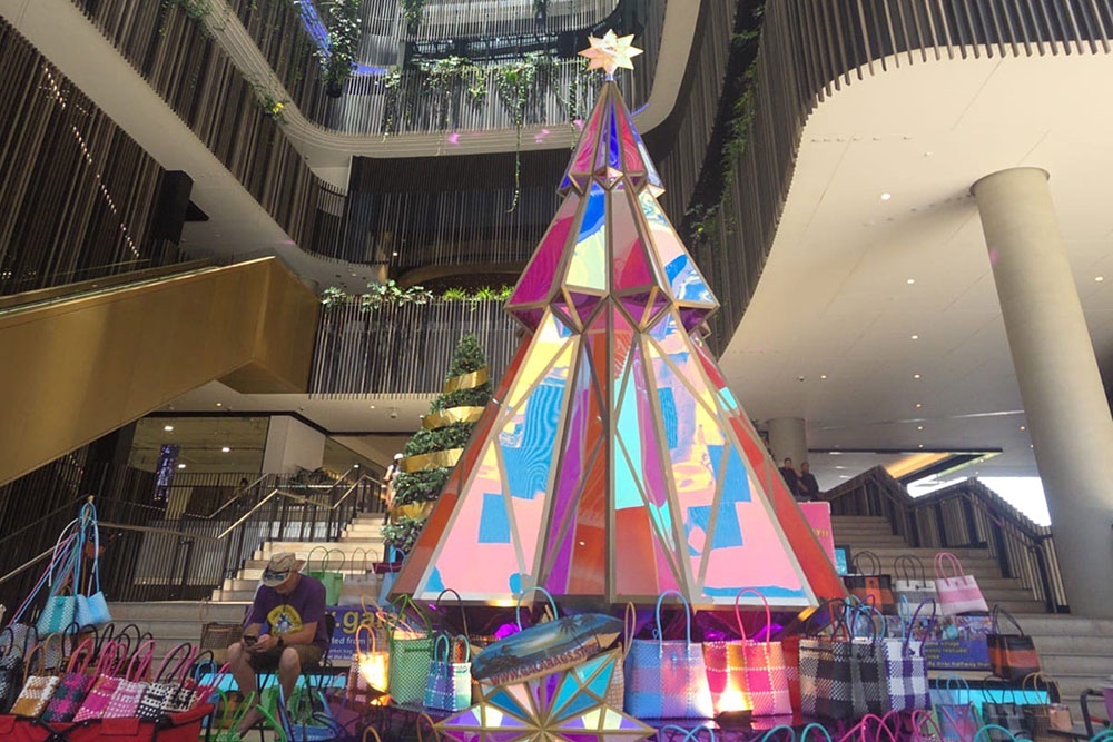 Christmas tree at Queens Wharf market