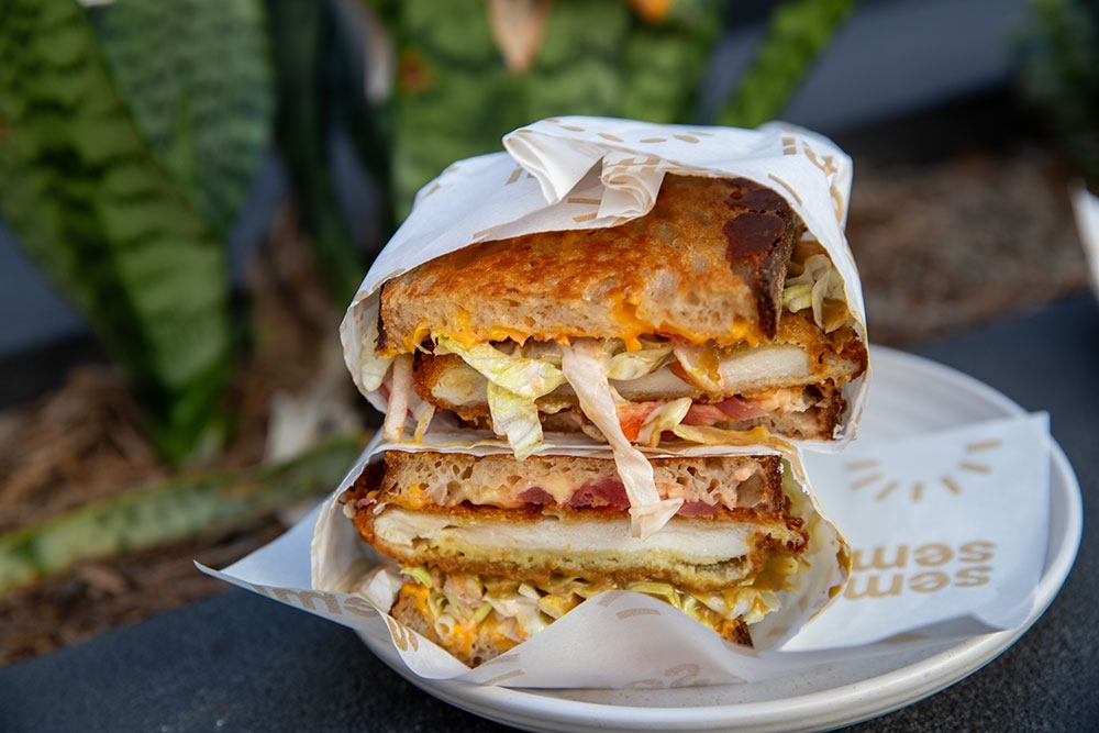 Curry Toastie at Semi Semi 