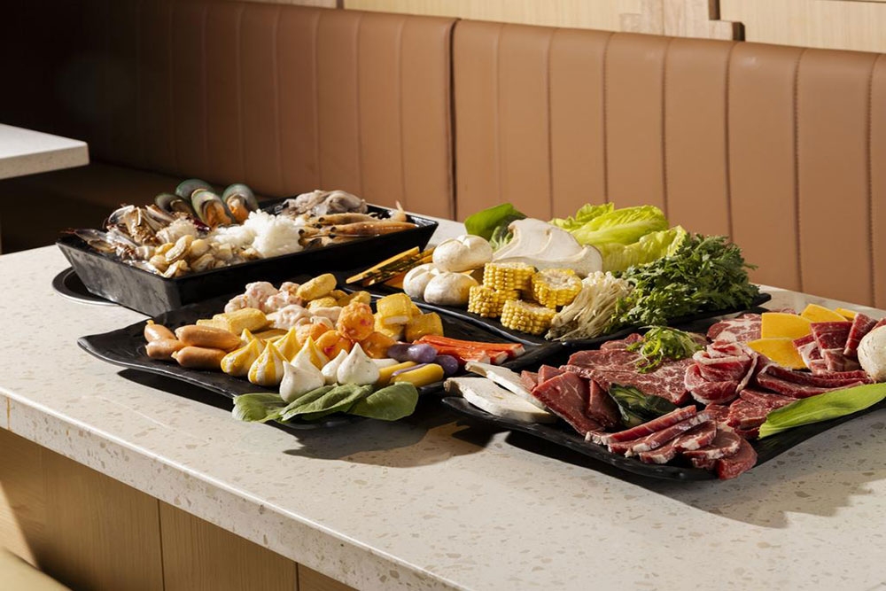 Line up of buffet dishes at Seoul Garden