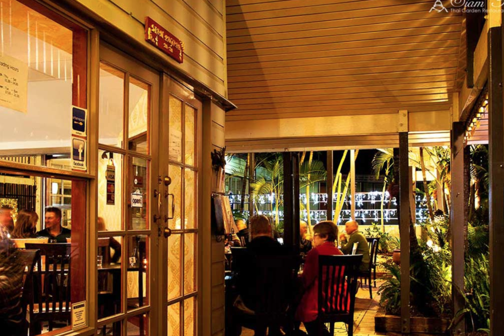 Siam Pagoda Thai Garden Restaurant