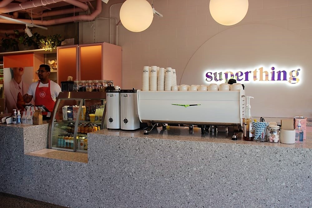 Superthing, West End 