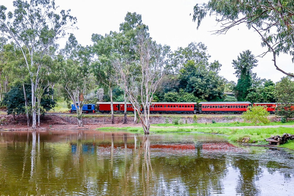 Scenery from QPSR train 