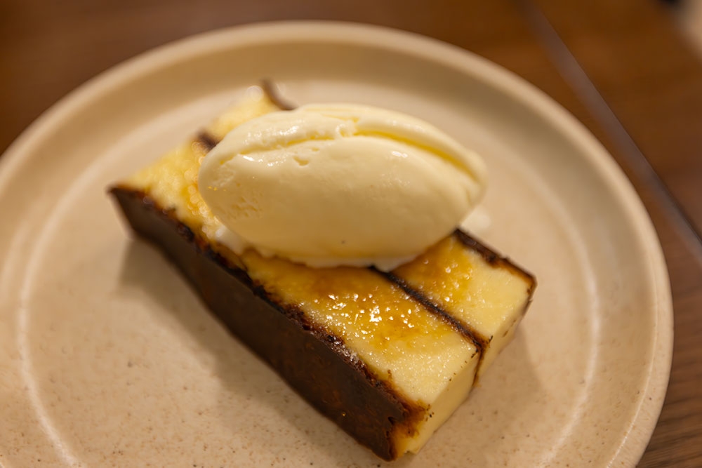 Basque Cheese Cake Brûlée Tellus Bar Dining Petrie Terrace