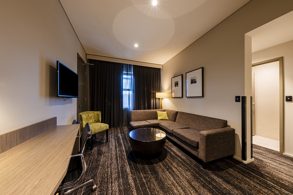 The Glen Hotel & Suites Eight Mile Plains