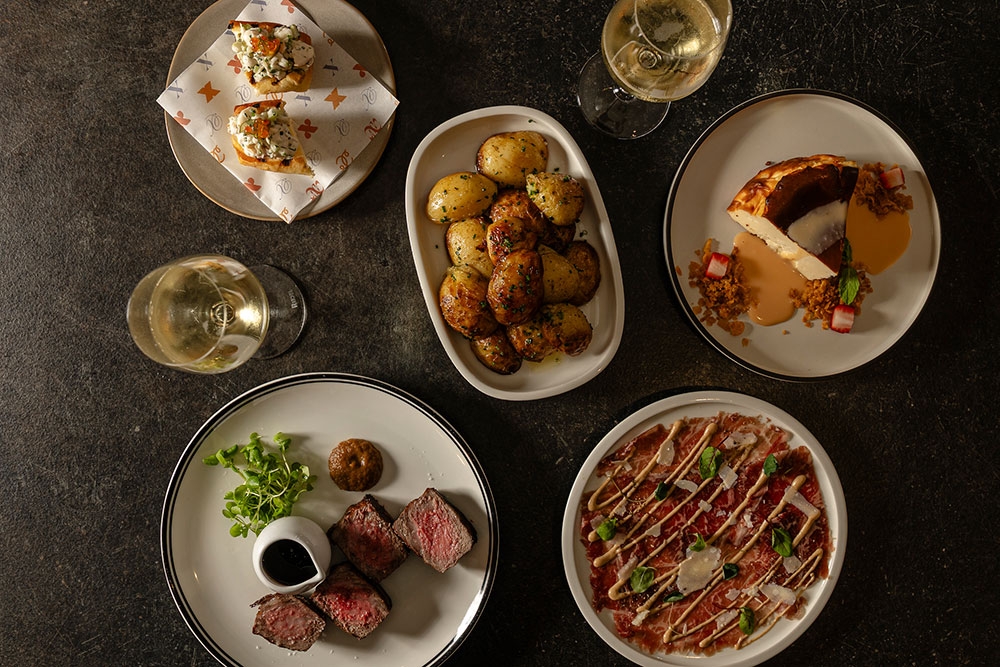 The Lex share plates