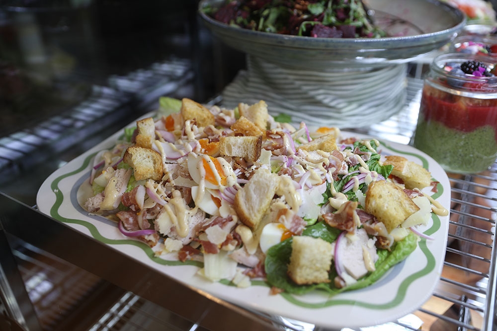 Salad Selection at This and That