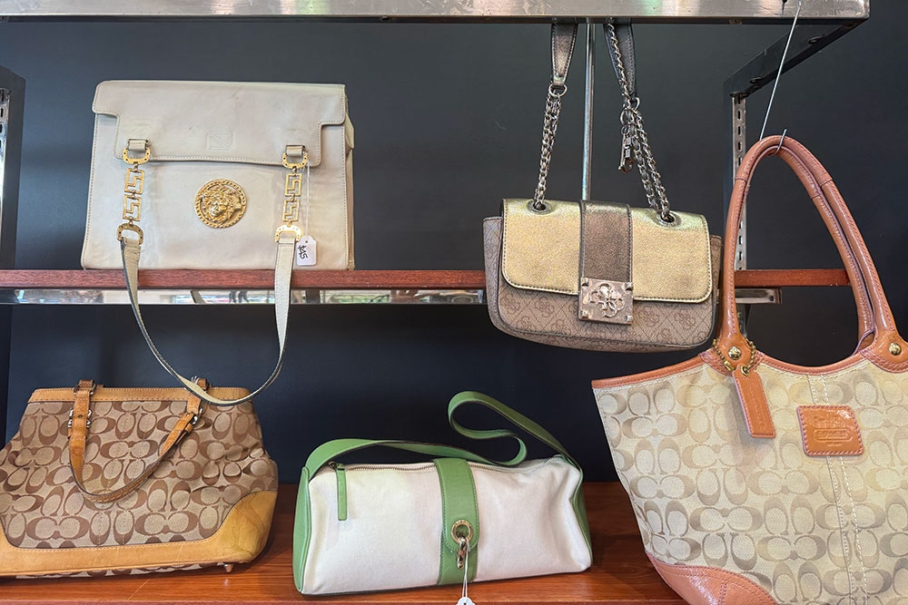 Handbags at Thrifta Queens Paddington