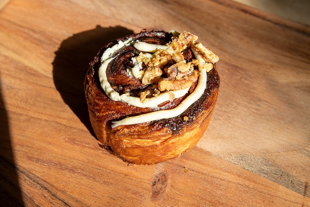 Cinnamon Walnut Scroll 