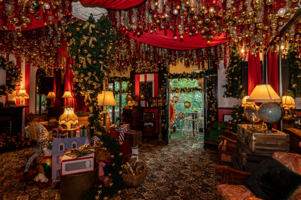 Tinseltown Bar