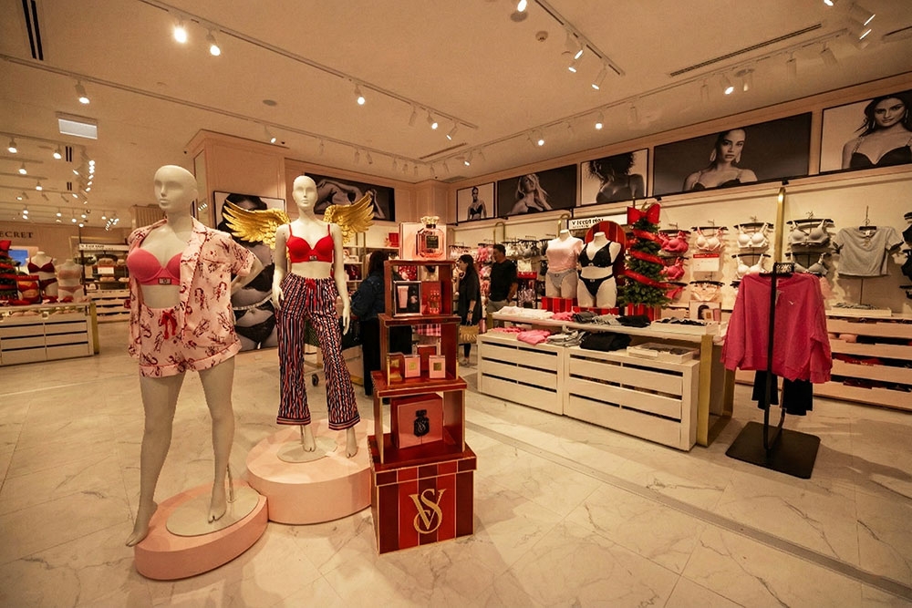 Interior of Victoria's Secret, Westfield Mt Gravatt