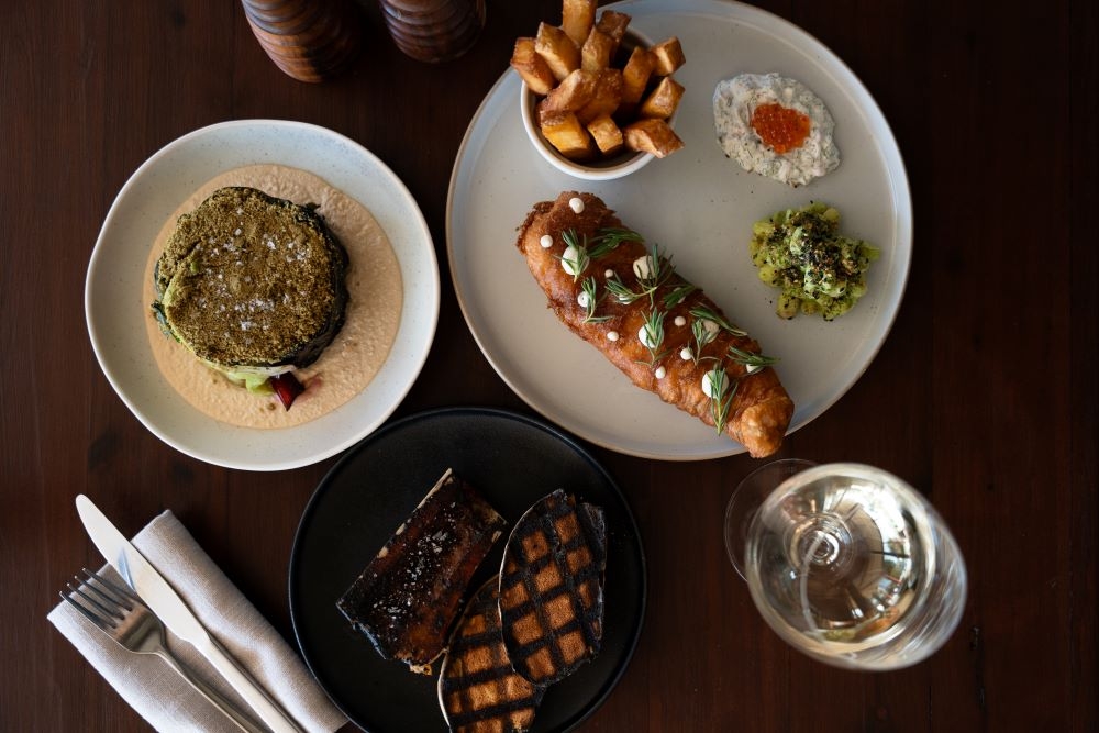 Wooden Horse Restaurant, Clayfield