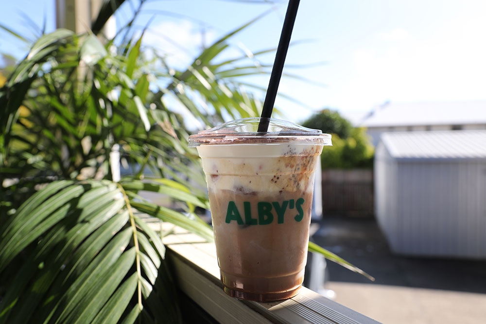 Coffee at Albys 
