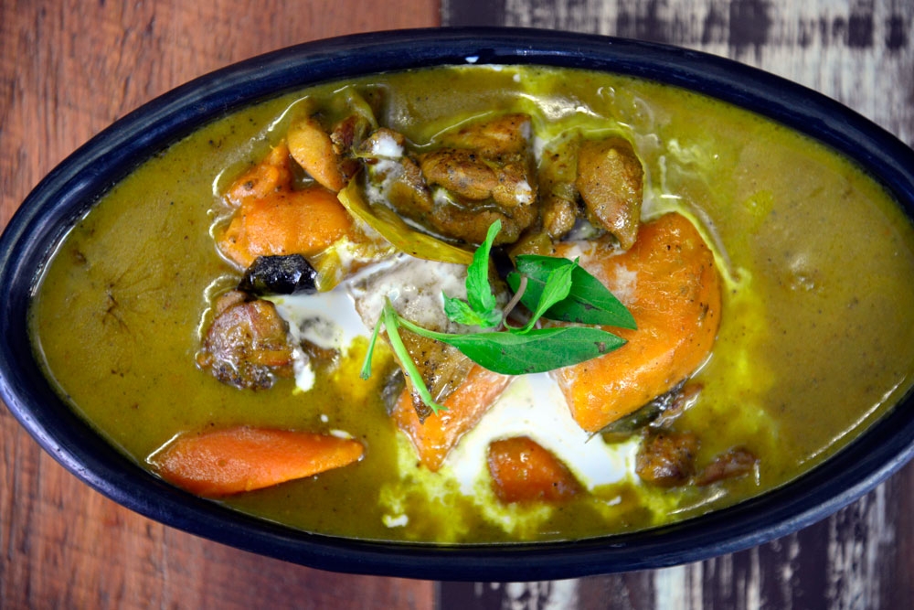 Little Saigon Grill's bowl of Vietnamese chicken curry