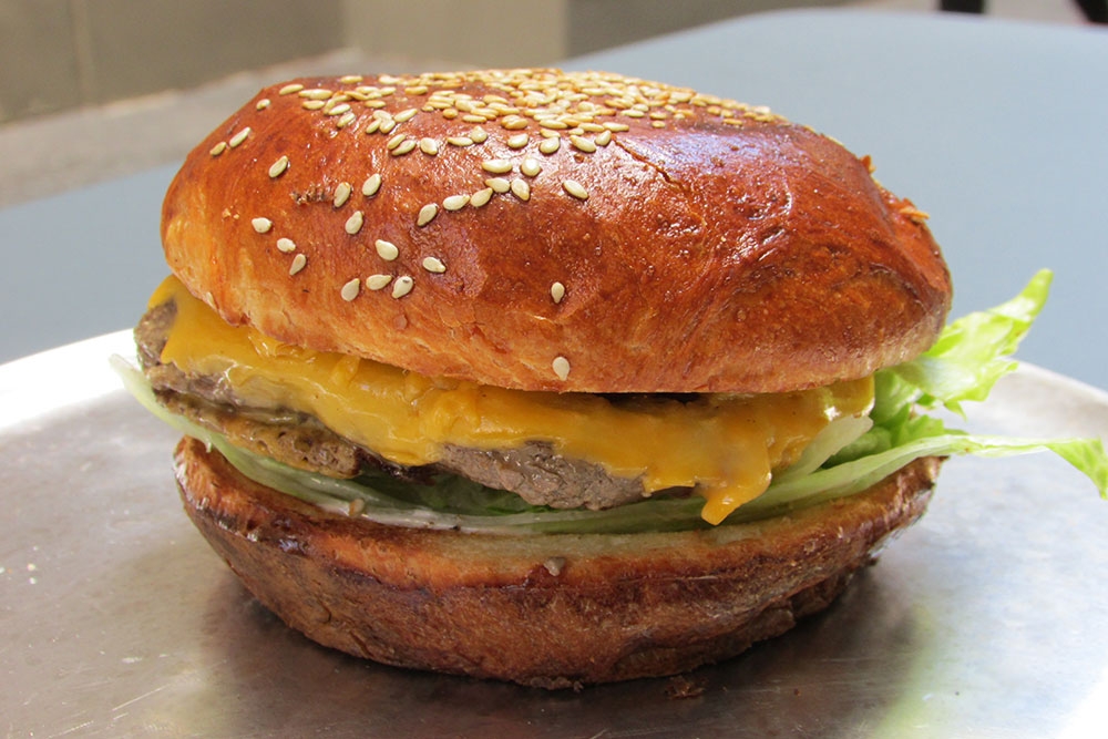 Red Hook Gresham Lane's burger
