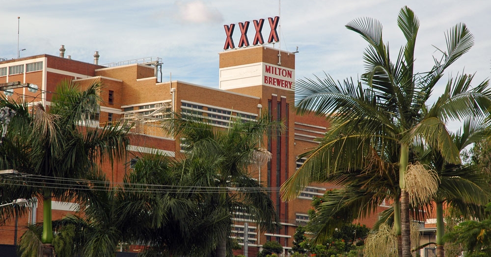 Rooftop and sign of Fourex Brewery Milton
