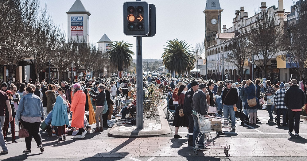 crowd at Jumpers and Jazz