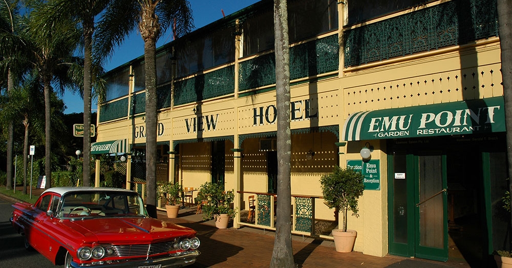 Vintage car outside Grand View Hotel